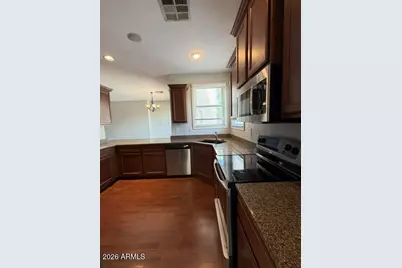 825 S Henry Lane, Gilbert, AZ 85296 - Photo 14