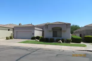 8727 E Tuckey Ln, Scottsdale, AZ 85250 - Photo 2