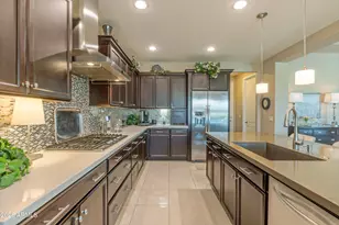 2642 N 159th Dr, Goodyear, AZ 85395 - Photo 8