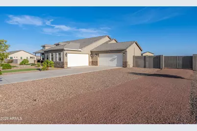 9037 W Garnet Mountain Drive, Casa Grande, AZ 85194 - Photo 8