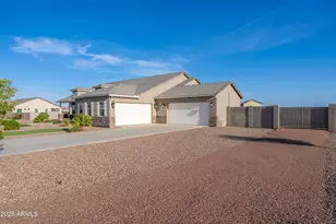 9037 W Garnet Mountain Dr, Casa Grande, AZ 85194 - Photo 8