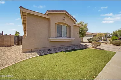 17373 W Pinnacle Vista Drive, Surprise, AZ 85387 - Photo 2