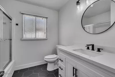 8207 E Montebello Avenue, Scottsdale, AZ 85250 - Photo 10