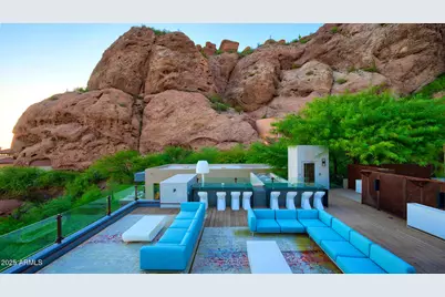 4949 E Red Rock Drive, Phoenix, AZ 85018 - Photo 2