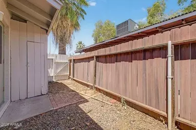 2209 S Granada Drive #A, Tempe, AZ 85282 - Photo 16