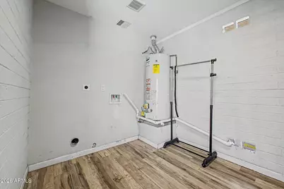 10217 N 37th Avenue, Phoenix, AZ 85051 - Photo 20