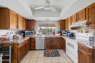 4961 W El Caminito Drive, Glendale, AZ 85302 - Photo 10