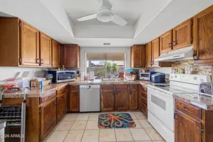 4961 W El Caminito Dr, Glendale, AZ 85302 - Photo 10