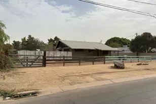 2804 W Belmont Ave, Phoenix, AZ 85051 - Photo 2