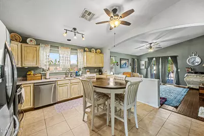 853 E Mountain View Road, San Tan Valley, AZ 85143 - Photo 16