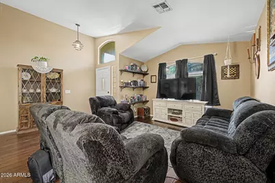 853 E Mountain View Road, San Tan Valley, AZ 85143 - Photo 10