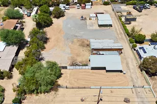2810 W Belmont Ave, Phoenix, AZ 85051 - Photo 1