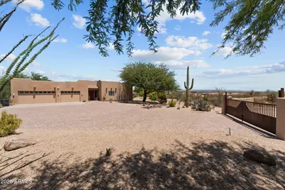 20910 W Cattle Iron Drive, Wickenburg, AZ 85390 - Photo 2
