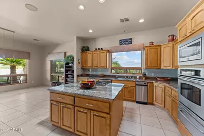 20910 W Cattle Iron Drive, Wickenburg, AZ 85390 - Photo 16