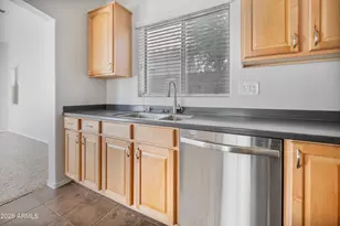 453 N Citrus Ln, Gilbert, AZ 85234 - Photo 14