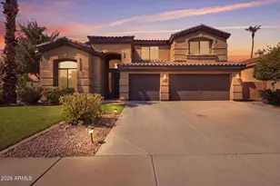 692 W Honeysuckle Dr, Chandler, AZ 85248 - Photo 1