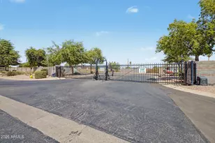 64 N 63rd St, Mesa, AZ 85205 - Photo 32