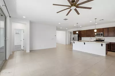 3810 N 101st Drive, Avondale, AZ 85392 - Photo 6