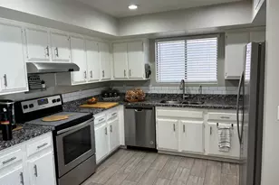 26213 S Eastlake Dr, Sun Lakes, AZ 85248 - Photo 12