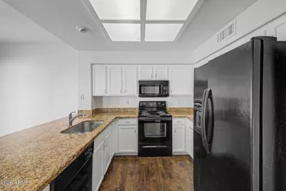 8371 W Melinda Lane, Peoria, AZ 85382 - Photo 10