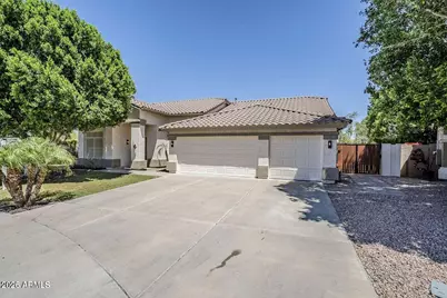 1001 N Quail Lane, Gilbert, AZ 85233 - Photo 2