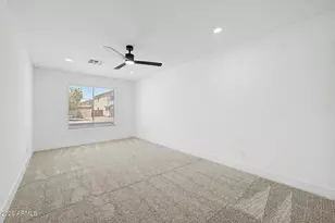 10925 W Davis Ln, Avondale, AZ 85323 - Photo 36