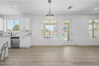 10925 W Davis Lane, Avondale, AZ 85323 - Photo 12