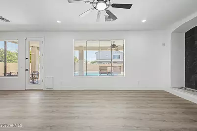 10925 W Davis Lane, Avondale, AZ 85323 - Photo 10