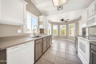 8348 W Taro Lane, Peoria, AZ 85382 - Photo 18