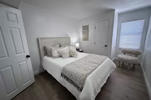 723 E Sunnyslope Ln, Phoenix, AZ 85020 - Photo 12