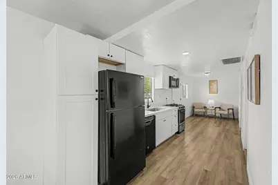 723 E Sunnyslope Lane, Phoenix, AZ 85020 - Photo 10