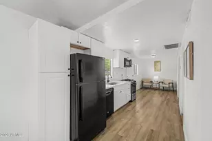 723 E Sunnyslope Ln, Phoenix, AZ 85020 - Photo 10