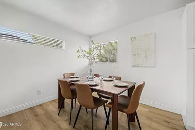 723 E Sunnyslope Lane, Phoenix, AZ 85020 - Photo 8