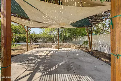 530 E Rose Lane, Phoenix, AZ 85012 - Photo 48
