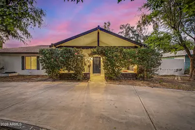 530 E Rose Lane, Phoenix, AZ 85012 - Photo 1