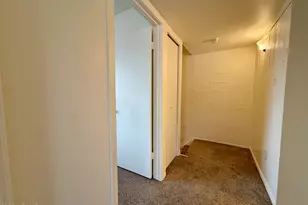 4031 W Mesquite Ln, Phoenix, AZ 85019 - Photo 12