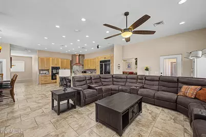8716 N Thunderbird Road, Maricopa, AZ 85139 - Photo 14