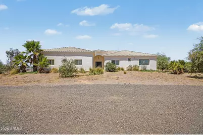 8716 N Thunderbird Road, Maricopa, AZ 85139 - Photo 2
