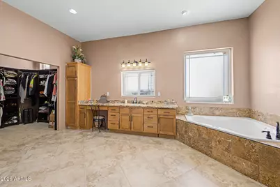 8716 N Thunderbird Road, Maricopa, AZ 85139 - Photo 24
