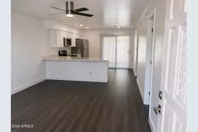 510 W University Drive #101, Tempe, AZ 85281 - Photo 2