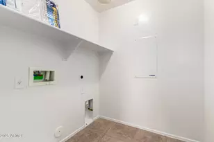 18103 W Smokey Dr, Surprise, AZ 85388 - Photo 28