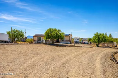 3020 N 333rd Avenue, Tonopah, AZ 85354 - Photo 12