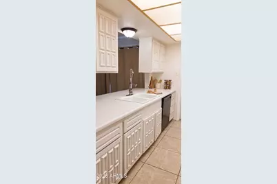 6738 W Denton Lane, Glendale, AZ 85303 - Photo 12