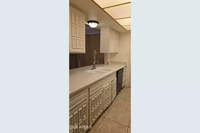 6738 W Denton Lane, Glendale, AZ 85303 - Photo 14
