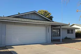 6738 W Denton Ln, Glendale, AZ 85303 - Photo 2