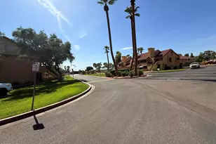4901 S Calle Los Cerros Dr, Tempe, AZ 85282 - Photo 24