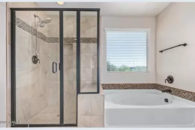 25121 N 55th Drive, Phoenix, AZ 85083 - Photo 12