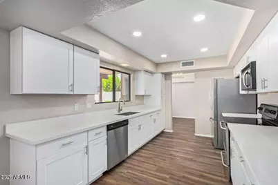 6920 W Morrow Drive, Glendale, AZ 85308 - Photo 16