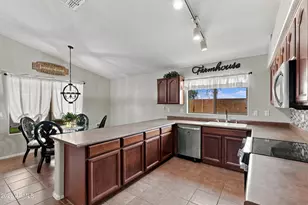 25510 W Pioneer St, Buckeye, AZ 85326 - Photo 10