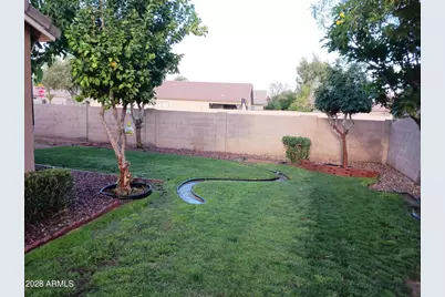 13407 W Port Au Prince Lane, Surprise, AZ 85379 - Photo 10